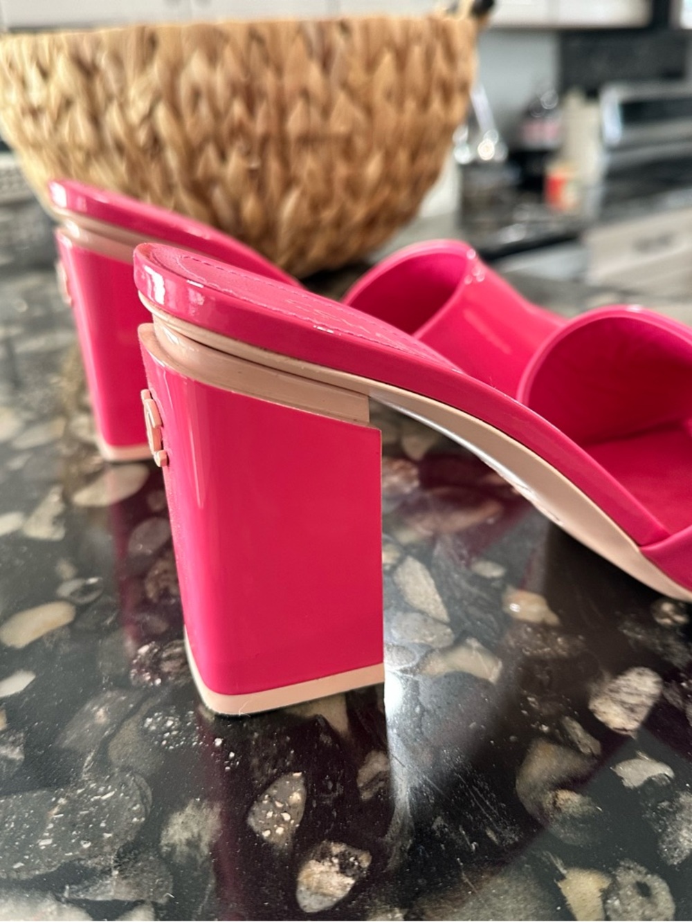 CHANEL Bright Pink Patent Leather Slide Mules - Picture 2 of 12